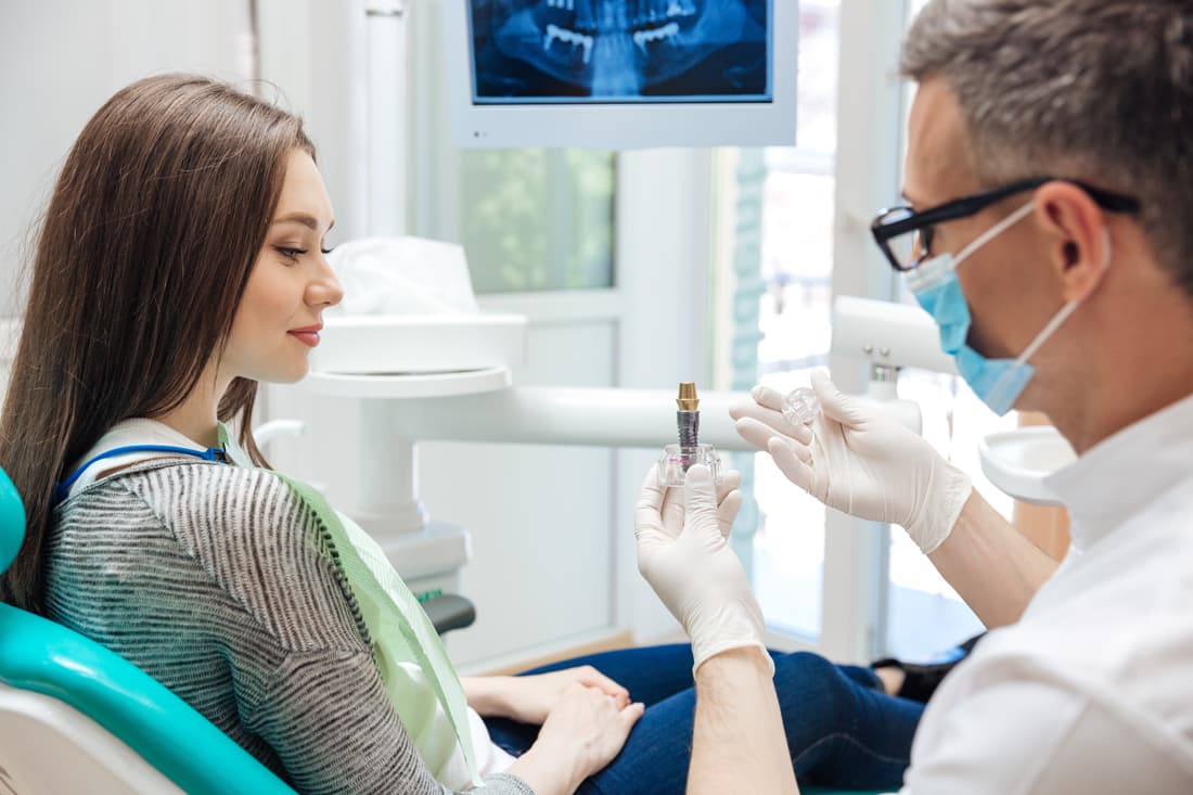 Implantólogo en Santiago de Compostela